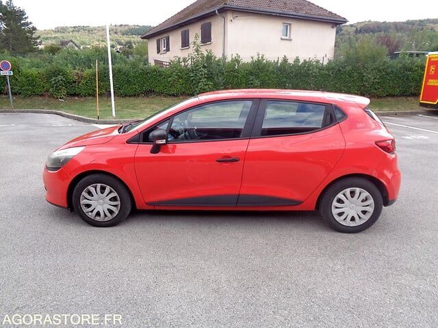 Хэтчбек Renault CLIO: фото 9 Хэтчбек Renault CLIO: фото 9