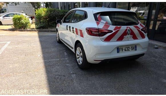 Хэтчбек Renault CLIO: фото 17 Хэтчбек Renault CLIO: фото 17