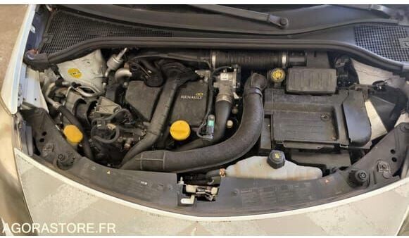 Хэтчбек Renault CLIO: фото 33 Хэтчбек Renault CLIO: фото 33