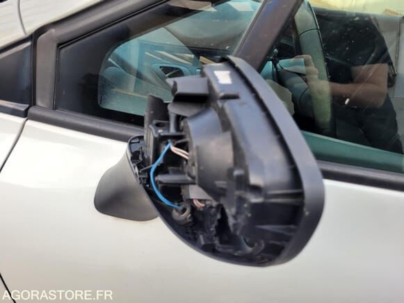 Хэтчбек Renault CLIO: фото 10 Хэтчбек Renault CLIO: фото 10