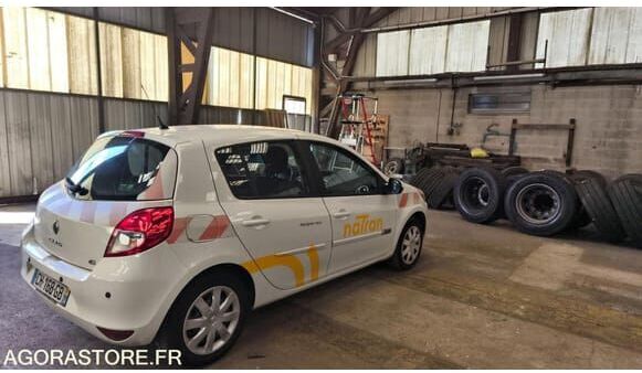 Хэтчбек Renault CLIO: фото 30 Хэтчбек Renault CLIO: фото 30