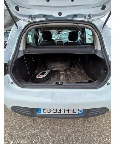 Хэтчбек Renault CLIO: фото 8 Хэтчбек Renault CLIO: фото 8