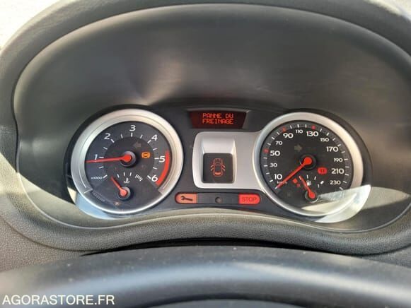 Renault CLIO - Хэтчбек: фото 4 Renault CLIO - Хэтчбек: фото 4