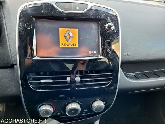 Renault CLIO - Хэтчбек: фото 3 Renault CLIO - Хэтчбек: фото 3
