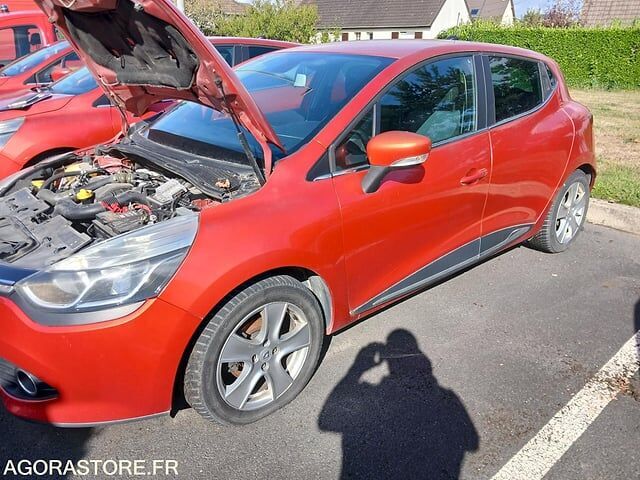 Renault CLIO4 - Хэтчбек: фото 3 Renault CLIO4 - Хэтчбек: фото 3