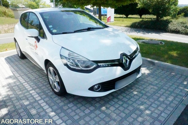 Renault Clio 4 124964 kms 2013 - Легковой автомобиль: фото 4 Renault Clio 4 124964 kms 2013 - Легковой автомобиль: фото 4