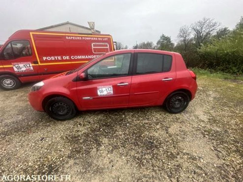Renault Clio - AJ926XT - Легковой фургон: фото 3 Renault Clio - AJ926XT - Легковой фургон: фото 3