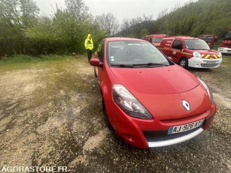 Renault Clio - AJ926XT - Легковой фургон: фото 4 Renault Clio - AJ926XT - Легковой фургон: фото 4