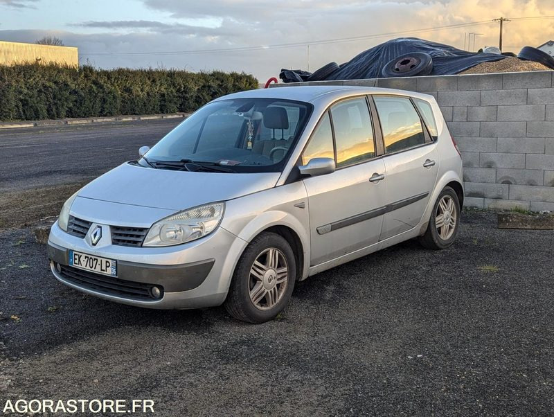 Renault Grand scénic - 2006 - 250 000 KM - Легковой автомобиль: фото 1 Renault Grand scénic - 2006 - 250 000 KM - Легковой автомобиль: фото 1