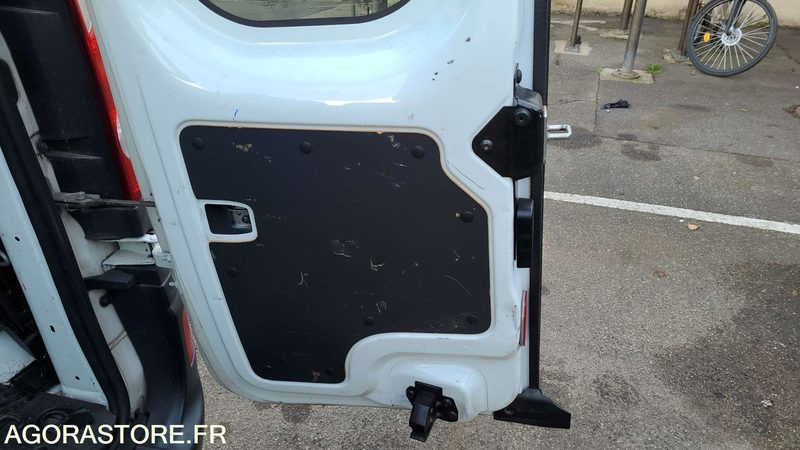 Renault Kangoo - 2011 - 83647kms - BE077EM - Легковой фургон: фото 5 Renault Kangoo - 2011 - 83647kms - BE077EM - Легковой фургон: фото 5