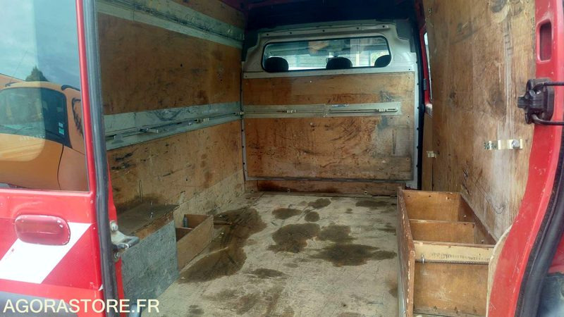 Цельнометаллический фургон Renault - Master - 2008 - 307791kms: фото 14