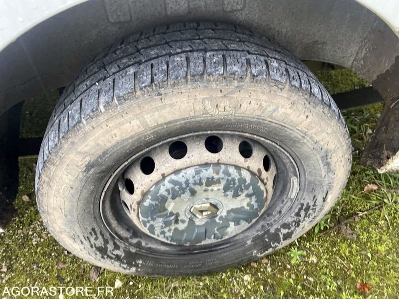 Цельнометаллический фургон Renault Master - 2011 - 221285 - BP976HX: фото 10