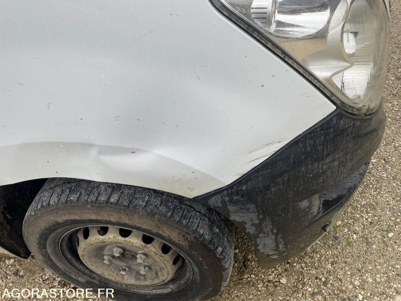 Цельнометаллический фургон Renault Master - 2011 - 221285 - BP976HX: фото 18