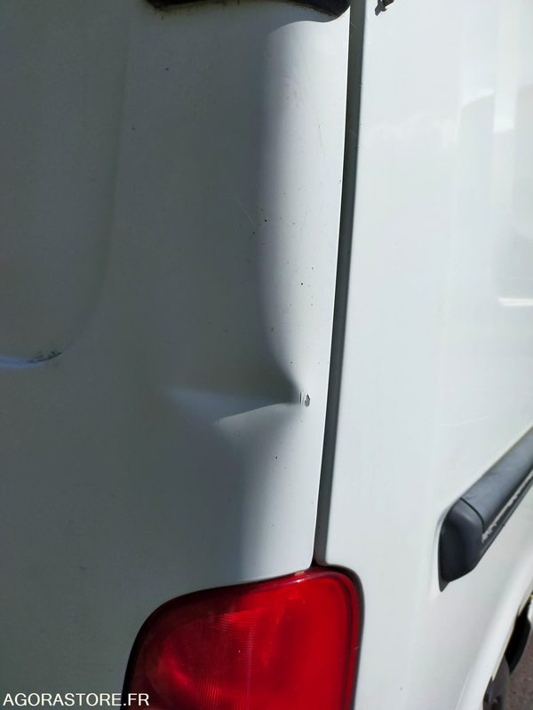 Цельнометаллический фургон Renault Master DCI: фото 13