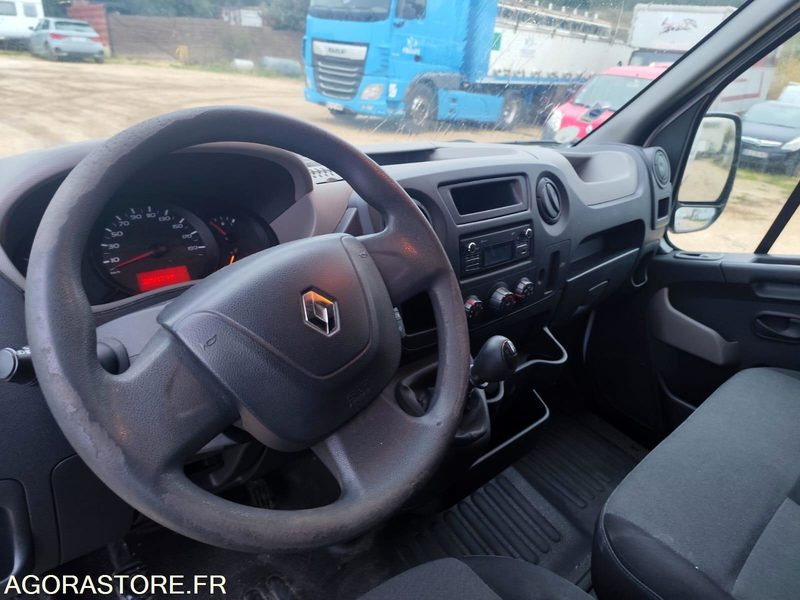 Renault Master III Phase 2 L2H2 F3300 2.3 dCi 110CH - 2016 - 226000KMS - Цельнометаллический фургон: фото 4 Renault Master III Phase 2 L2H2 F3300 2.3 dCi 110CH - 2016 - 226000KMS - Цельнометаллический фургон: фото 4