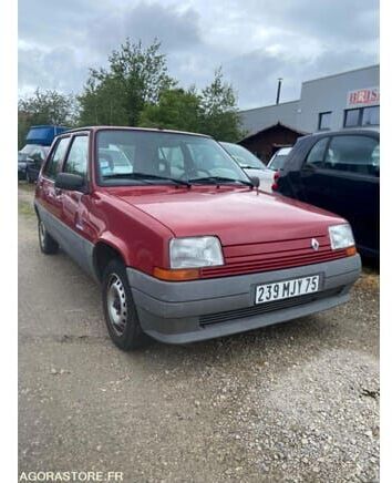 Renault R5 - Хэтчбек: фото 1 Renault R5 - Хэтчбек: фото 1