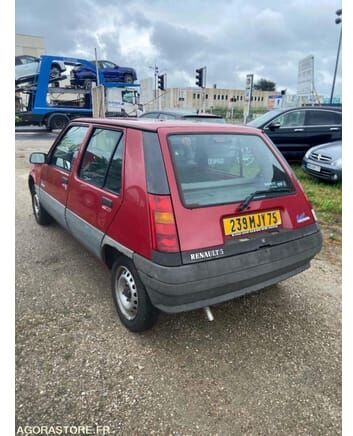 Renault R5 - Хэтчбек: фото 3 Renault R5 - Хэтчбек: фото 3