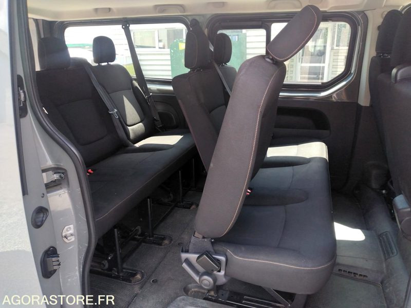 Renault Trafic 2017 114300 kms - Микроавтобус, Пассажирский фургон: фото 4 Renault Trafic 2017 114300 kms - Микроавтобус, Пассажирский фургон: фото 4