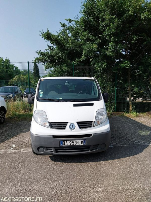 Renault Trafic 9 places DA-953-LM de 2013 avec 135 698 kms - Микроавтобус, Пассажирский фургон: фото 3 Renault Trafic 9 places DA-953-LM de 2013 avec 135 698 kms - Микроавтобус, Пассажирский фургон: фото 3