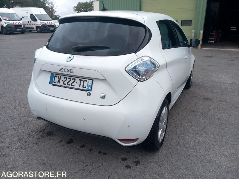 Renault Zoé - Легковой автомобиль: фото 2 Renault Zoé - Легковой автомобиль: фото 2