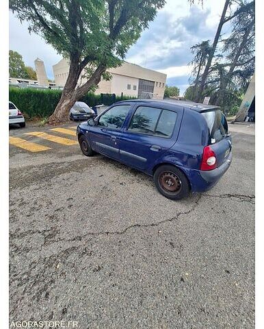 Renault clio2 - Хэтчбек: фото 3 Renault clio2 - Хэтчбек: фото 3