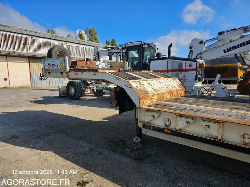 SEMI-REMORQUE PORTE ENGIN KAISER - 2001 - 128CLW77 (MPE057) - Низкорамный прицеп: фото 1 SEMI-REMORQUE PORTE ENGIN KAISER - 2001 - 128CLW77 (MPE057) - Низкорамный прицеп: фото 1