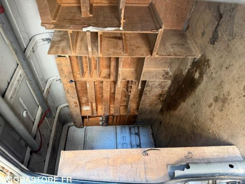 SPRINTER MERCEDES - Цельнометаллический фургон: фото 5 SPRINTER MERCEDES - Цельнометаллический фургон: фото 5