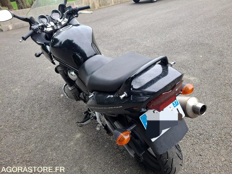 SUZUKI-600-BANDIT-S-2000-A2 - Мотоцикл: фото 3 SUZUKI-600-BANDIT-S-2000-A2 - Мотоцикл: фото 3