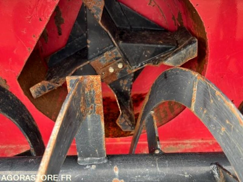 FRAISE A NEIGE 3 POINTS 1400 MM - Сельскохозяйственная техника: фото 3 FRAISE A NEIGE 3 POINTS 1400 MM - Сельскохозяйственная техника: фото 3