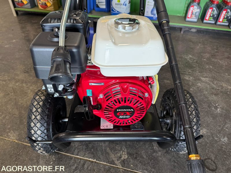 Nettoyeur HP iseki 180 bar Thermique Honda NEUF - Сельскохозяйственная техника: фото 2 Nettoyeur HP iseki 180 bar Thermique Honda NEUF - Сельскохозяйственная техника: фото 2