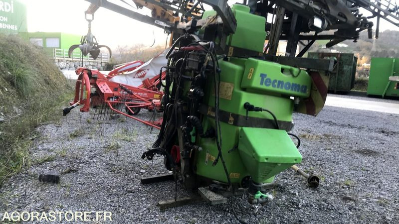 PULVERISATEUR TECNOMA - TX24 24HLE (année 2008) - Сельскохозяйственная техника: фото 3 PULVERISATEUR TECNOMA - TX24 24HLE (année 2008) - Сельскохозяйственная техника: фото 3