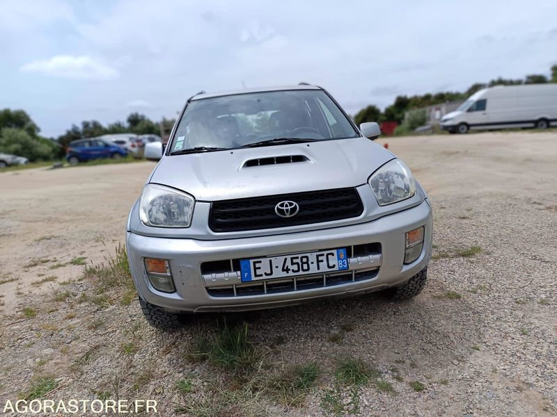 TOYOTA RAV4 - 2002 - 212500KMS - Внедорожник: фото 2 TOYOTA RAV4 - 2002 - 212500KMS - Внедорожник: фото 2