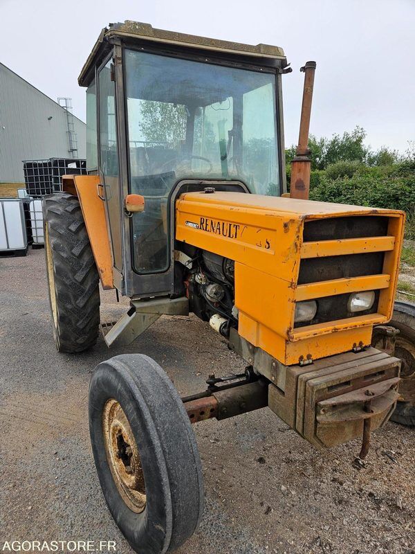 TRACTEUR RENAULT 461S - Трактор: фото 3 TRACTEUR RENAULT 461S - Трактор: фото 3