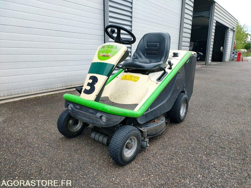 Tondeuse autoportée ETESIA BAHIA 3 - Газонокосилка: фото 1 Tondeuse autoportée ETESIA BAHIA 3 - Газонокосилка: фото 1