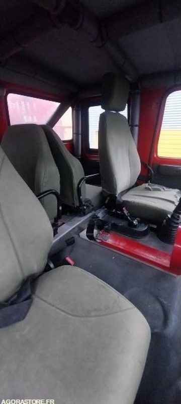 RENAULT M210 4X4 - Тягач: фото 5 RENAULT M210 4X4 - Тягач: фото 5