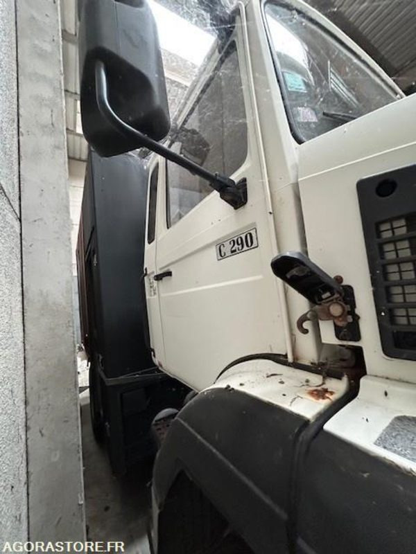 RENAULT TRACTEUR C290 4X4 110KM/H 282500 KM - Тягач: фото 2 RENAULT TRACTEUR C290 4X4 110KM/H 282500 KM - Тягач: фото 2