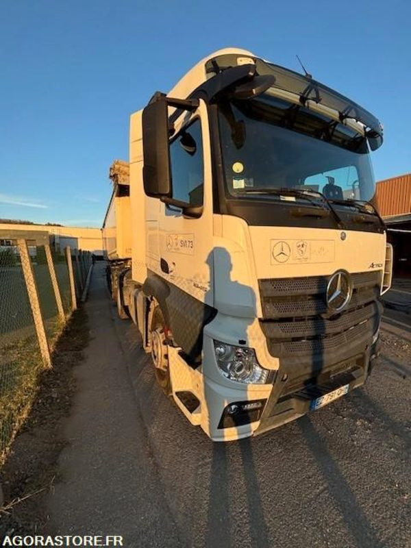 TRACTEUR 4X2 MERCEDES ACTROS 1845 2018 385 000 KM + BENNE ALUMINIUM SHMITZ 2016 - Тягач: фото 5 TRACTEUR 4X2 MERCEDES ACTROS 1845 2018 385 000 KM + BENNE ALUMINIUM SHMITZ 2016 - Тягач: фото 5