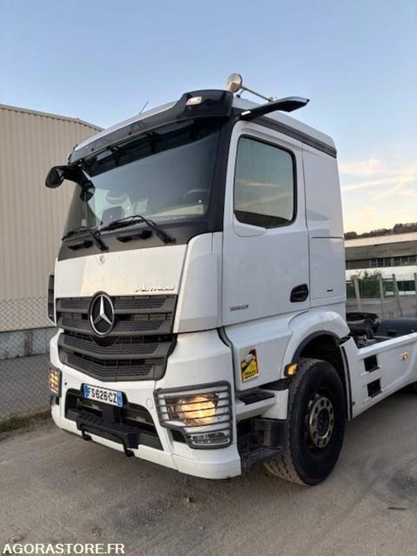 TRACTEUR 4X2 MERCEDES ACTROS 1853 2020 430 000 KM - Тягач: фото 1 TRACTEUR 4X2 MERCEDES ACTROS 1853 2020 430 000 KM - Тягач: фото 1