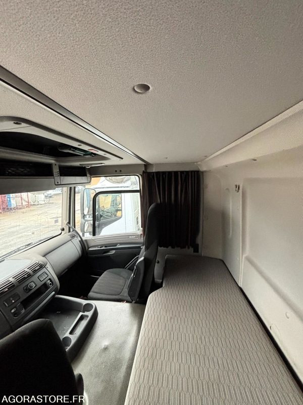 TRACTEUR DAF CF480 - 2018 - 438695 kms (41406) - Тягач: фото 4 TRACTEUR DAF CF480 - 2018 - 438695 kms (41406) - Тягач: фото 4