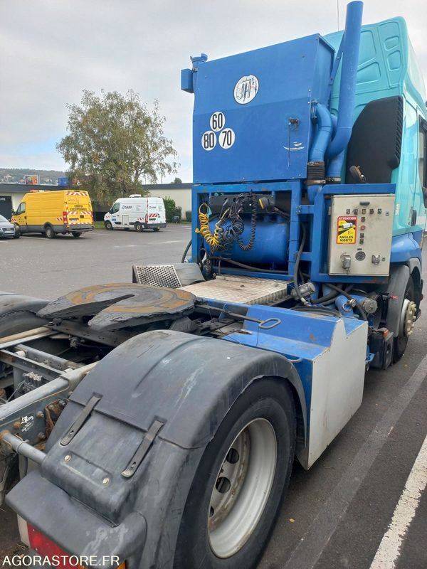 TRACTEUR RENAULT TRUCKS AVEC POMPE DK258VR (vente uniquement export) - Тягач: фото 3 TRACTEUR RENAULT TRUCKS AVEC POMPE DK258VR (vente uniquement export) - Тягач: фото 3