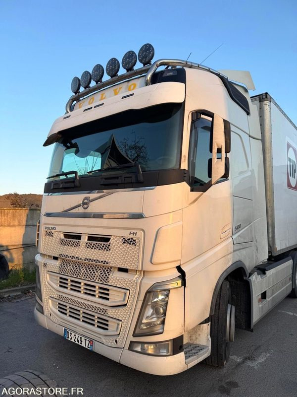 VOLVO FH 500 - 744 180 km - 2015 - Тягач: фото 1 VOLVO FH 500 - 744 180 km - 2015 - Тягач: фото 1