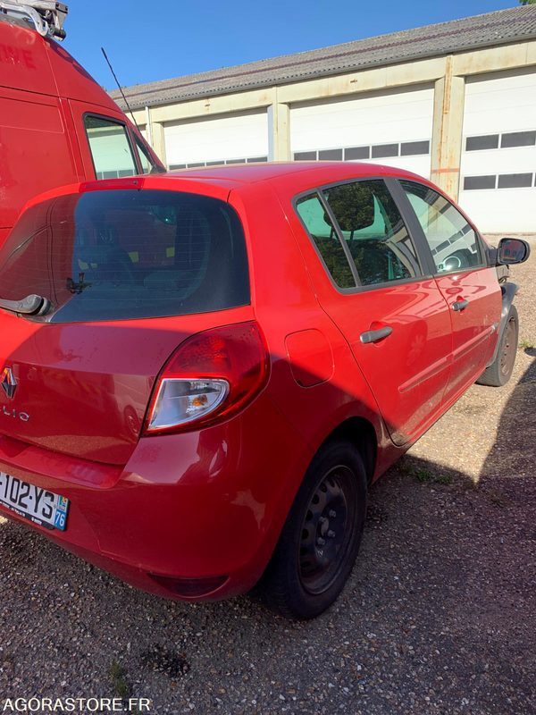 VL RENAULT CLIO3 AB102YS - Легковой автомобиль: фото 4 VL RENAULT CLIO3 AB102YS - Легковой автомобиль: фото 4