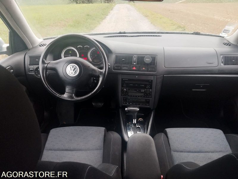 VOLKSWAGEN GOLF 1.9 TDI 130 CV - BOITE AUTOMATIQUE - Легковой автомобиль: фото 5 VOLKSWAGEN GOLF 1.9 TDI 130 CV - BOITE AUTOMATIQUE - Легковой автомобиль: фото 5