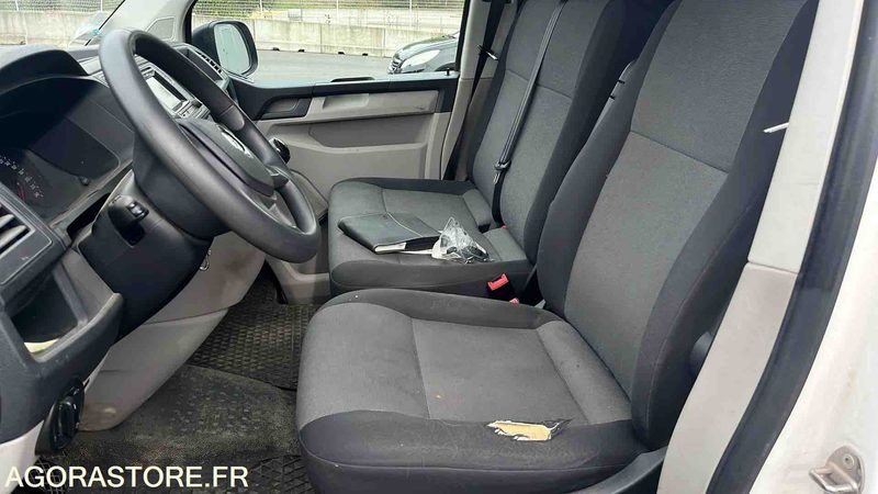 VOLKSWAGEN TRANSPORTER - 2018 - 187106KM - FC555FD - Цельнометаллический фургон: фото 5 VOLKSWAGEN TRANSPORTER - 2018 - 187106KM - FC555FD - Цельнометаллический фургон: фото 5