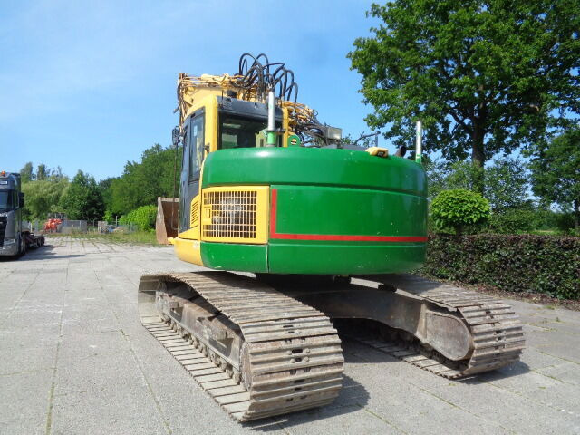 Komatsu PC228uslc-8 - Гусеничный экскаватор: фото 2 Komatsu PC228uslc-8 - Гусеничный экскаватор: фото 2