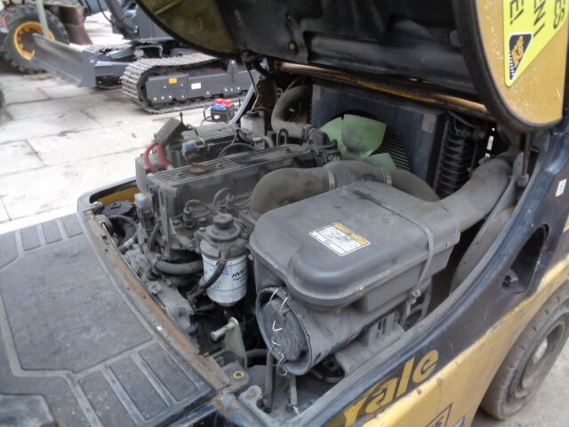 Yale GDP 35 VX - Вилочный погрузчик: фото 2 Yale GDP 35 VX - Вилочный погрузчик: фото 2