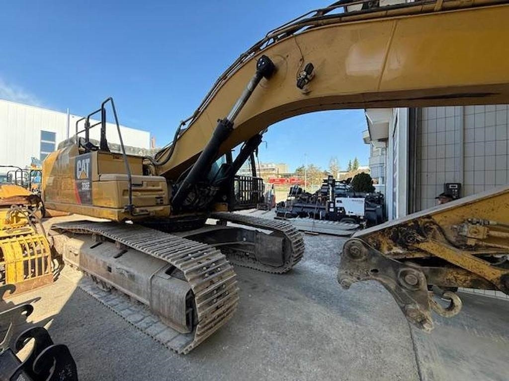 CAT 336 F LN - Гусеничный экскаватор: фото 3 CAT 336 F LN - Гусеничный экскаватор: фото 3