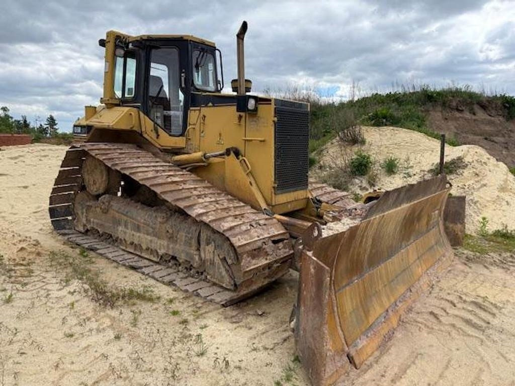 CAT D6M LGP - Бульдозер: фото 1 CAT D6M LGP - Бульдозер: фото 1