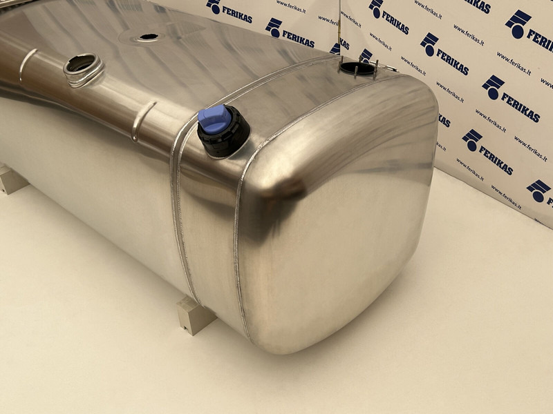 Mercedes-Benz Fuel tank 880L + 90L AdBlue - Топливный бак для Грузовиков: фото 3 Mercedes-Benz Fuel tank 880L + 90L AdBlue - Топливный бак для Грузовиков: фото 3