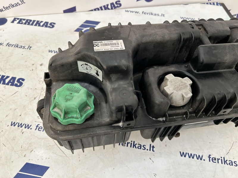 Mercedes-Benz expansion tank - Расширительный бачок для Грузовиков: фото 3 Mercedes-Benz expansion tank - Расширительный бачок для Грузовиков: фото 3